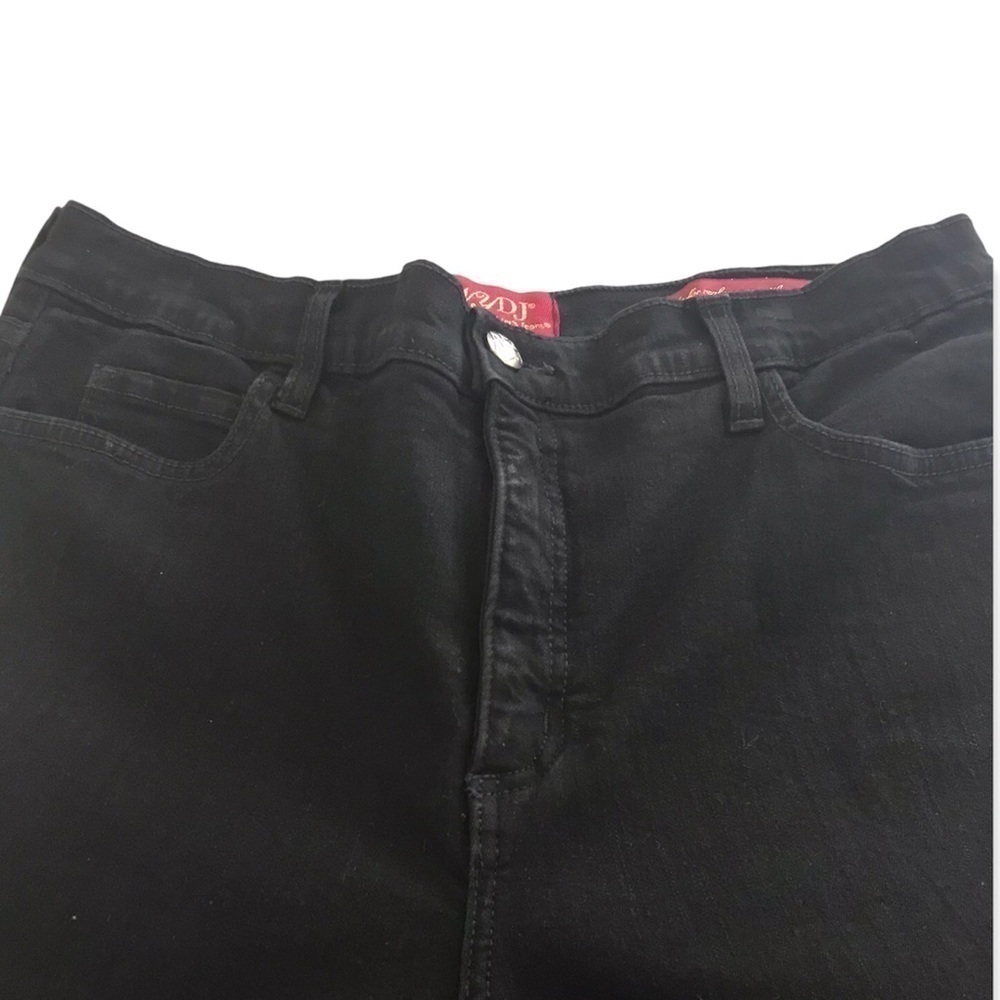 Not Your Daughter’s Jeans Red Label High Rise Straight Leg Black Jeans. Size 10